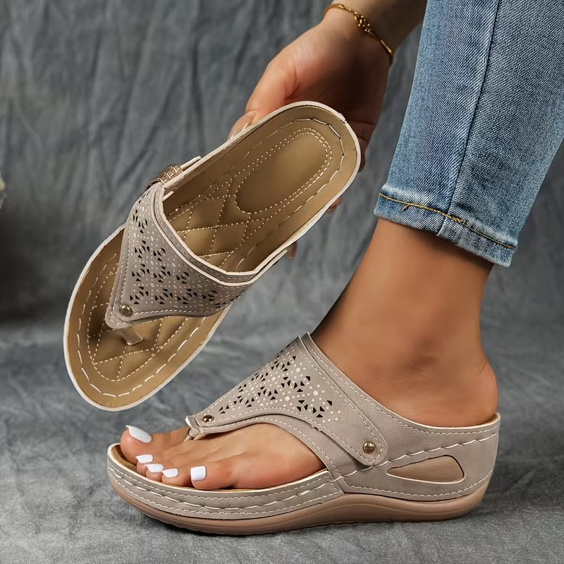 Natalia™ | Sandalias cómodas con tacón de cuña y sujeción