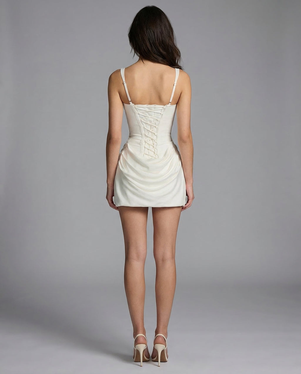 VANESSA| Vestido mini Esculpido