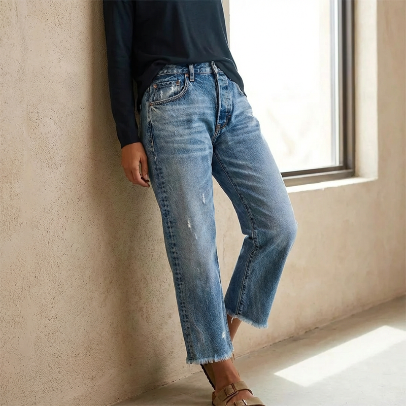 Vaquero 100% algodón denim premium de corte recto.